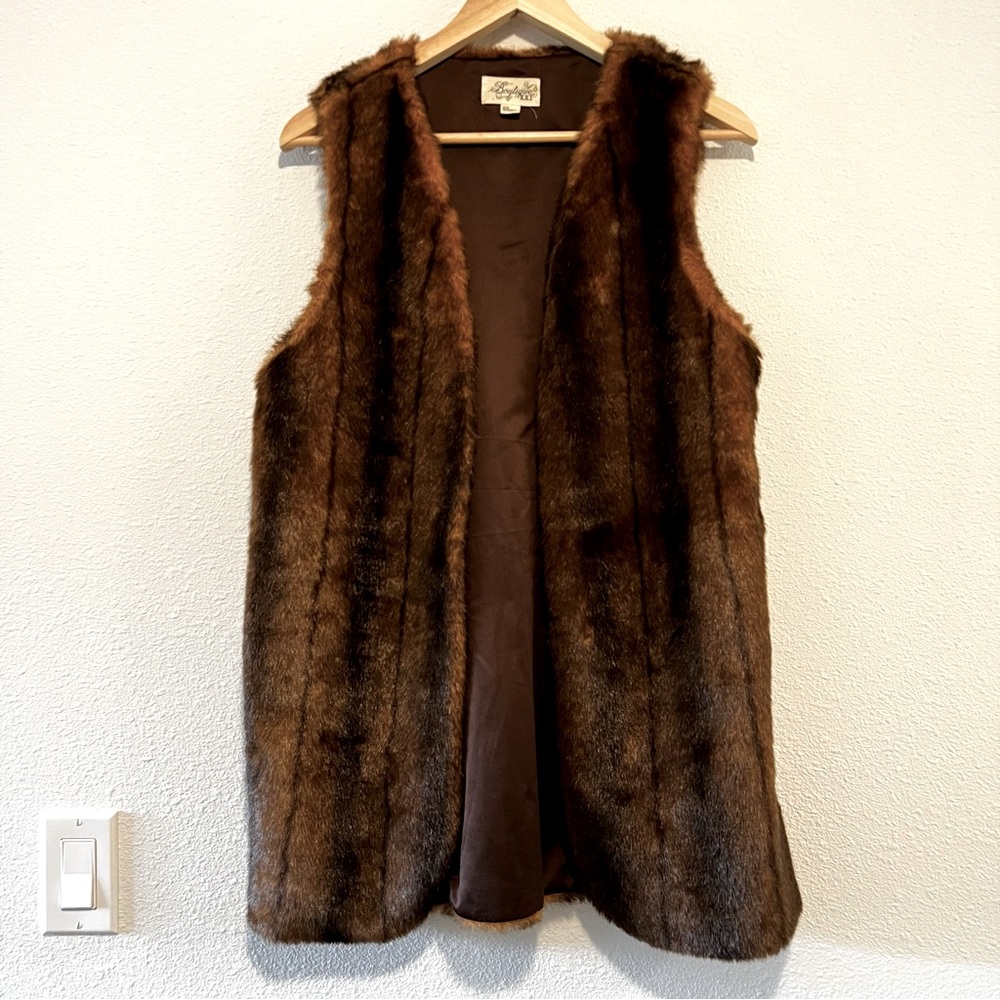 NWOT Faux Fur Vest- never worn